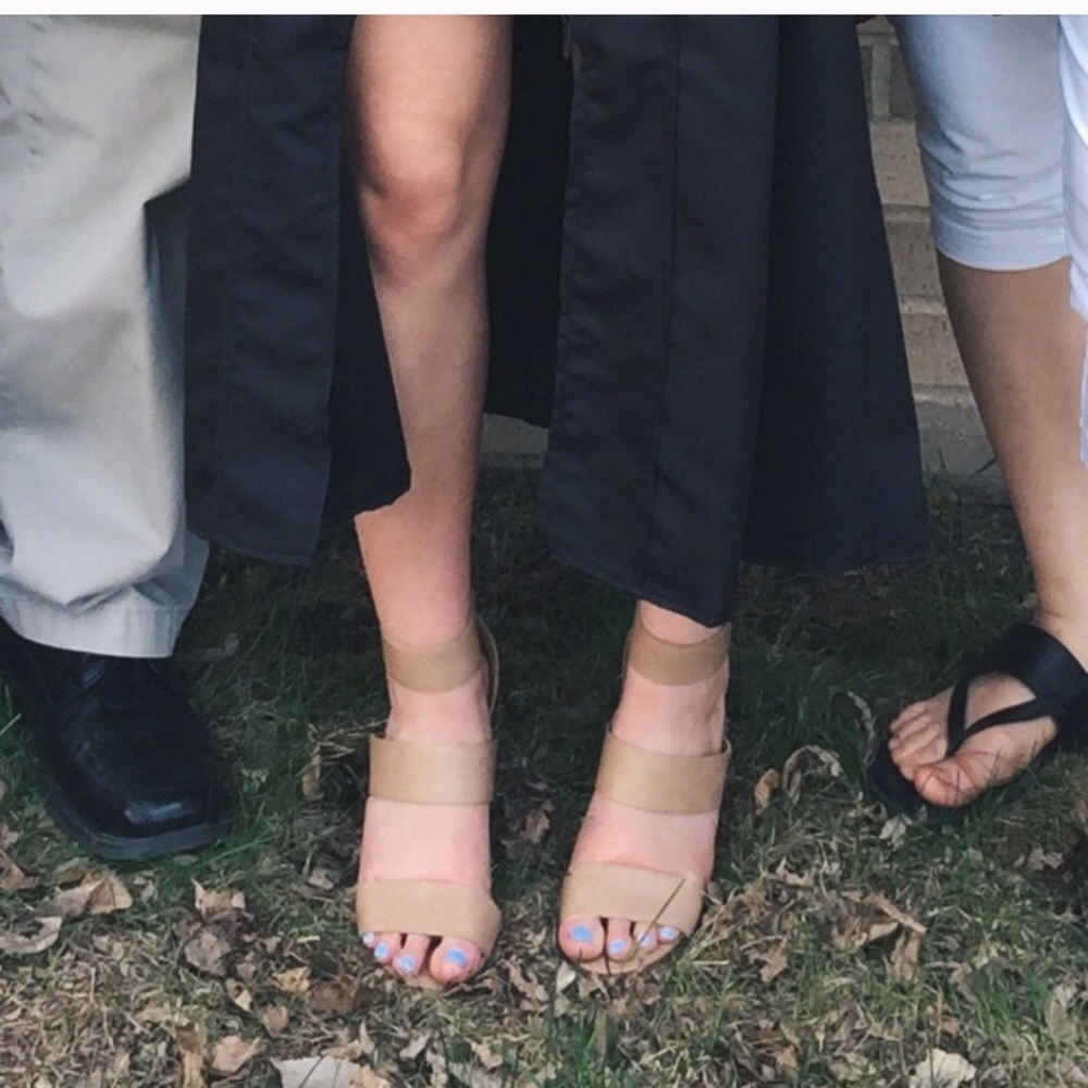 Nude Wedges Re-Sale